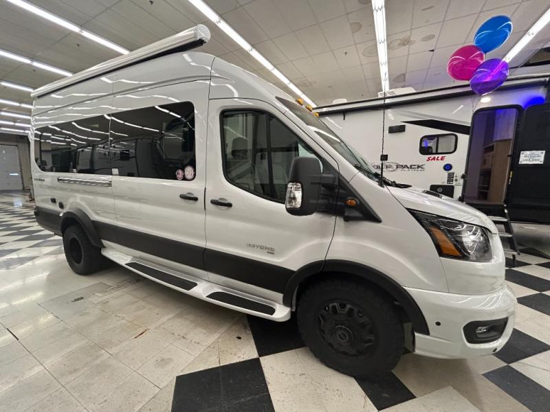 2025 Coachmen Beyond 22C AWD, $ 164,990