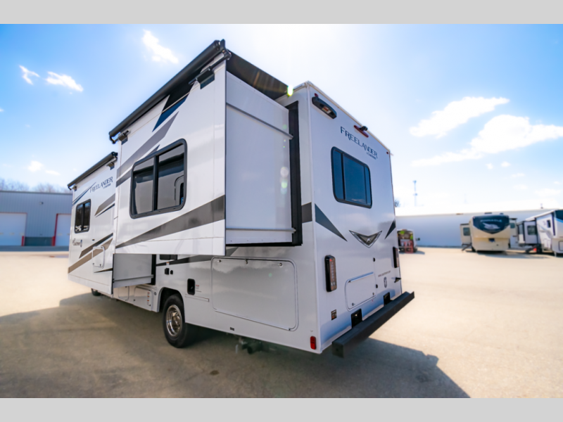 2025 Coachmen Freelander 26DS Ford - 450, $ 146,413