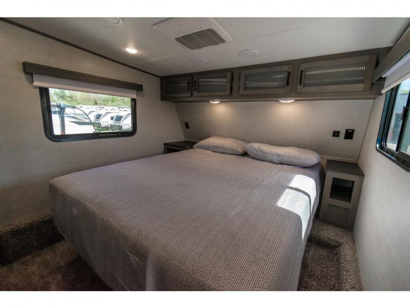 2022 Coachmen Chaparral Lite 274BH, $ 45,990